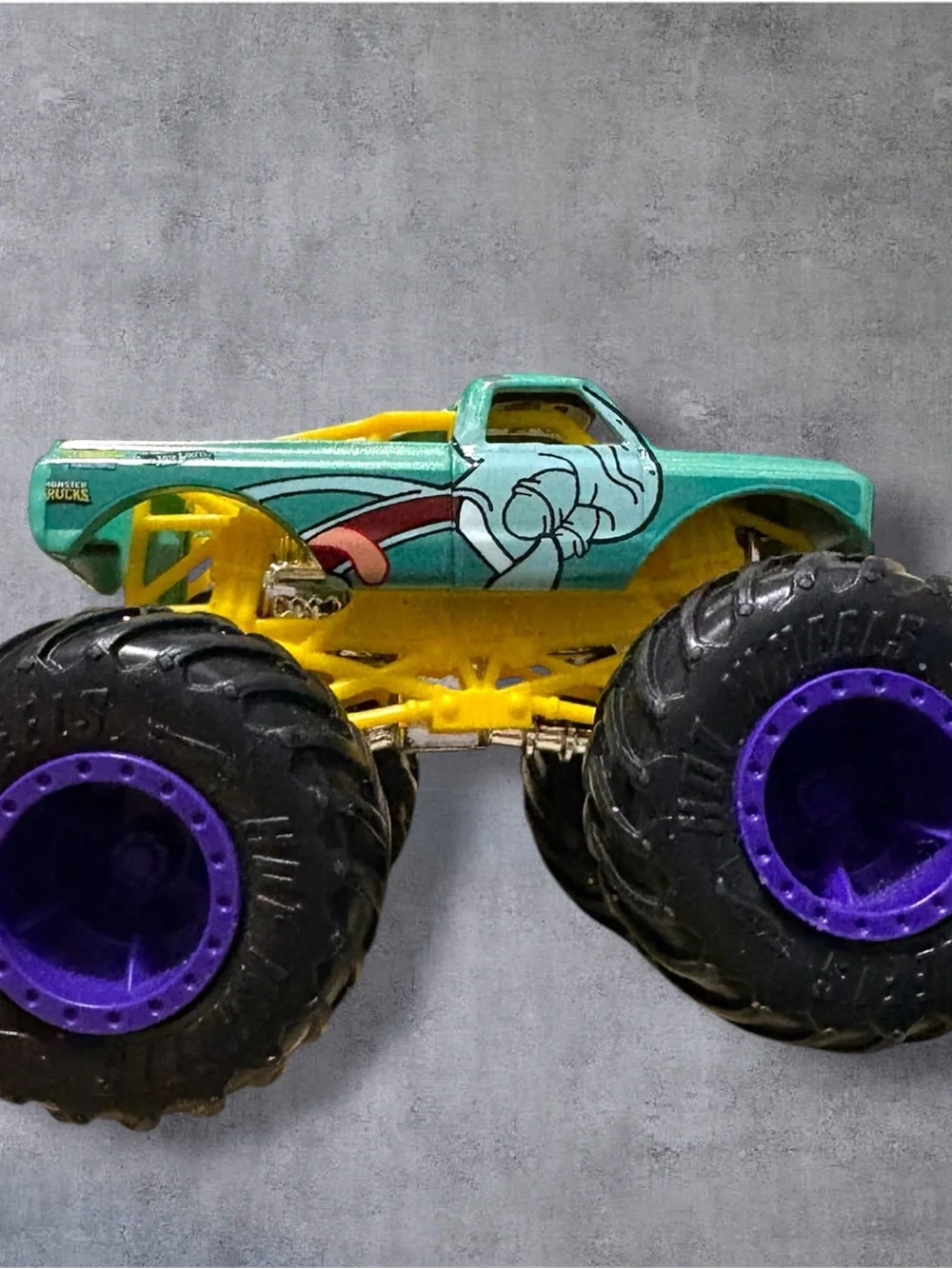 Monster Trucks SpongeBob Bundle - Mr. Krabs, Squidward, Plankton 1:64 Lot